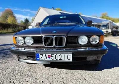 BMW 730i – 1988, 205 000 km