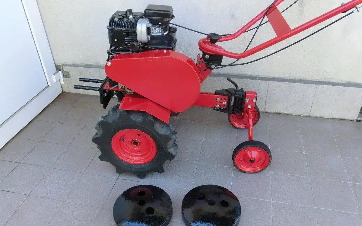 Malotraktor Zamito – Briggs & Stratton 5 HP.
