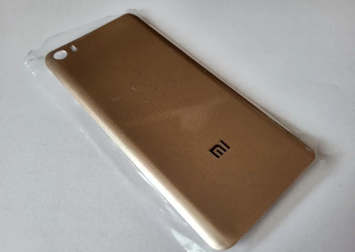 Xiaomi Mi5 - originálny zadný kryt