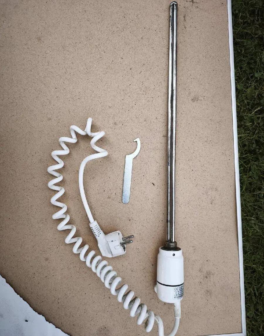 Elektrická vykurovacia tyč CINI GT 900W s termostatom