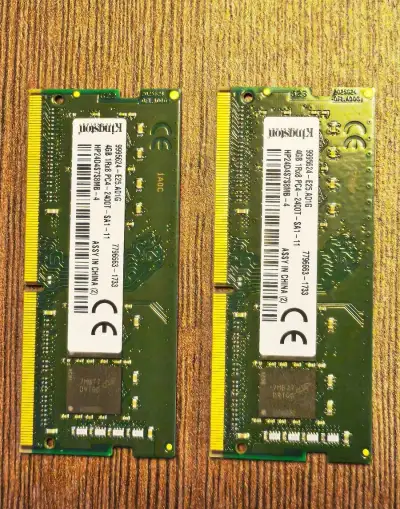 2x 4GB RAM DDR4 SO-DIMM 2400MHz