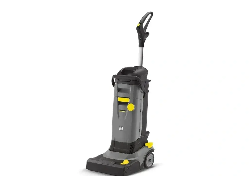 Podlahový automat KARCHER BR 30/4 C 1.783-223.0