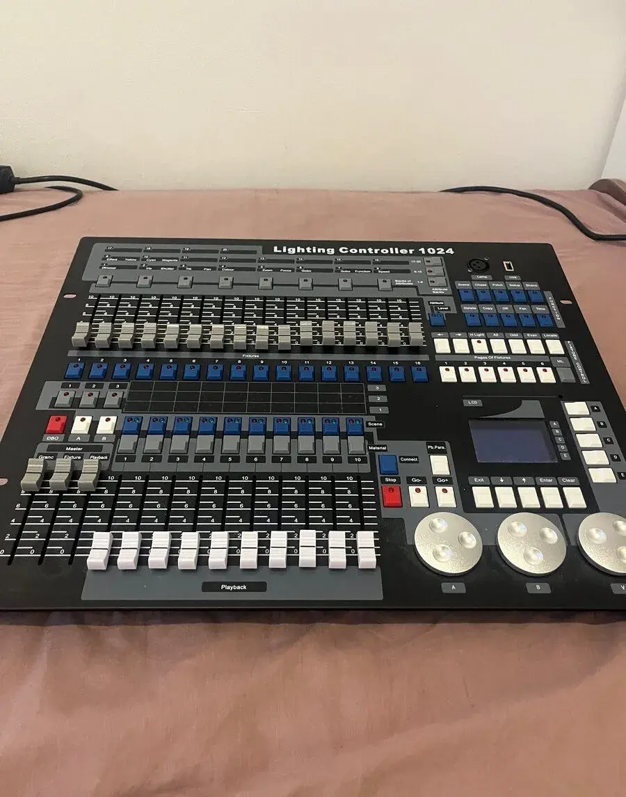 🎚️ 💡SHEHDS Lighting Controller 1024 – DMX svetelná konzola