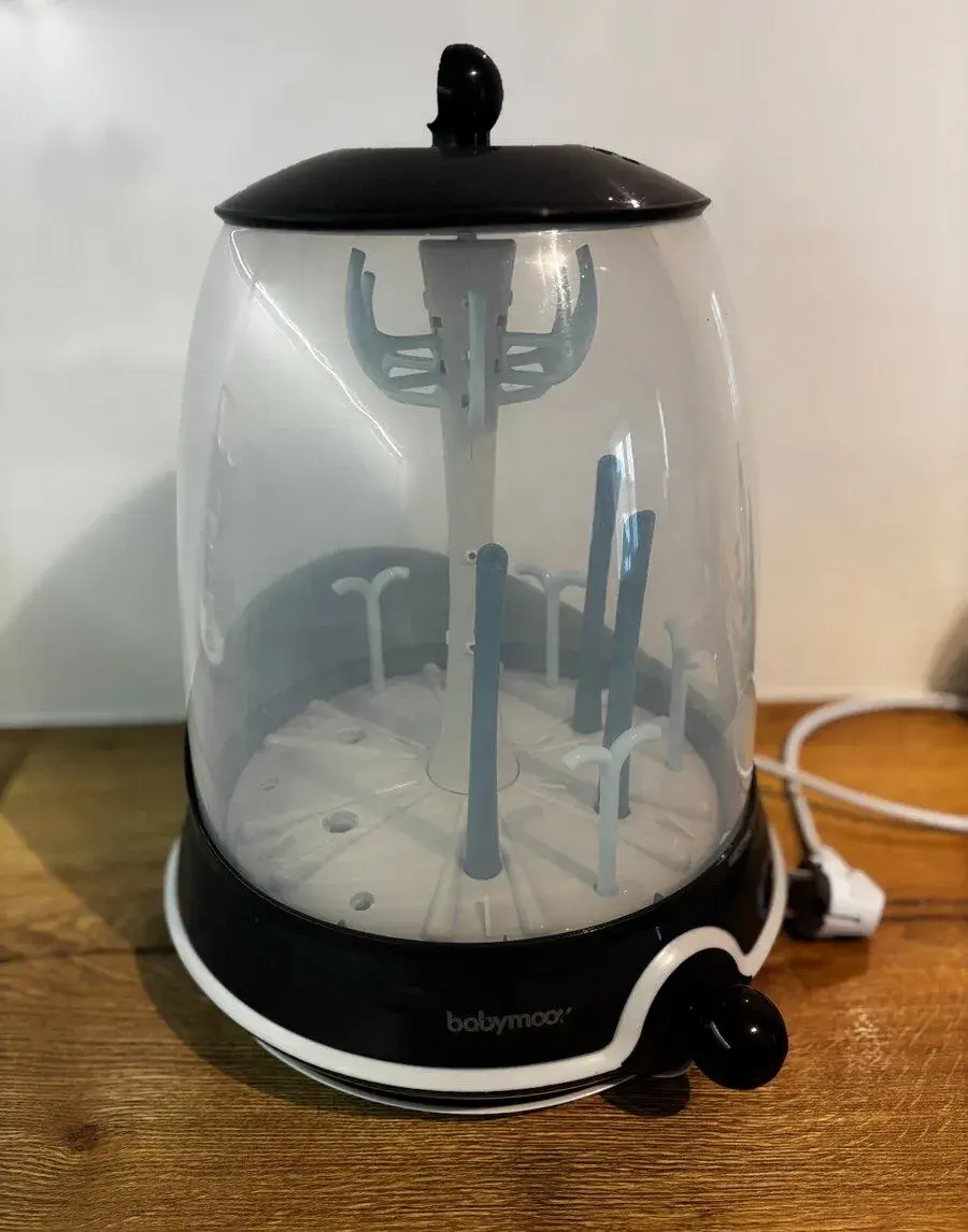Elektrický parný sterilizátor BABYMOOV Turbo 2v1