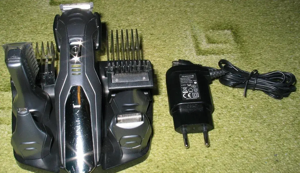 Viacúčelový zastrihávač Remington PG-6050