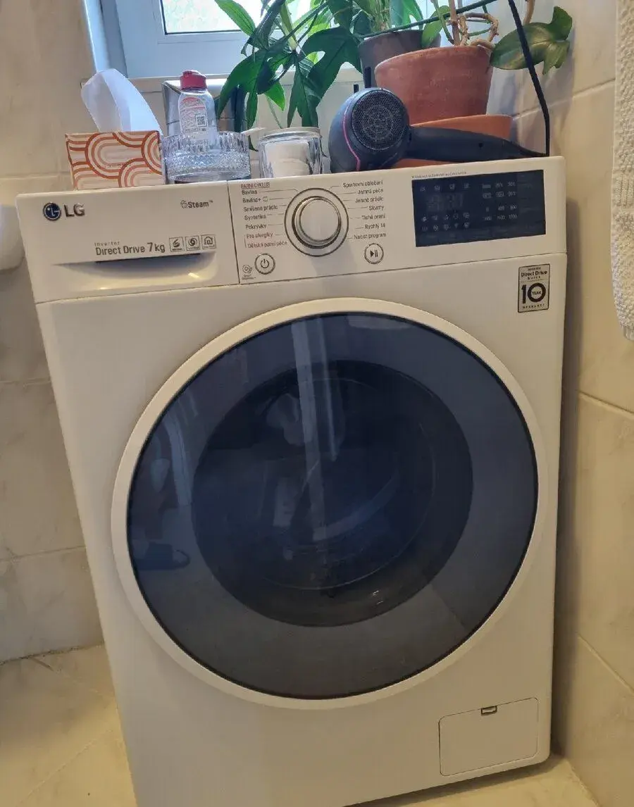 Práčka LG F72J7HY0W