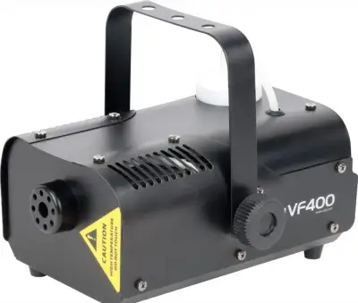 ADJ VF400 + 5L NAPLN-------40EUR