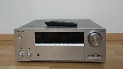 Onkyo TX-NR696 /THX/Dolby Atmos/Wi-Fi/Bluetooth