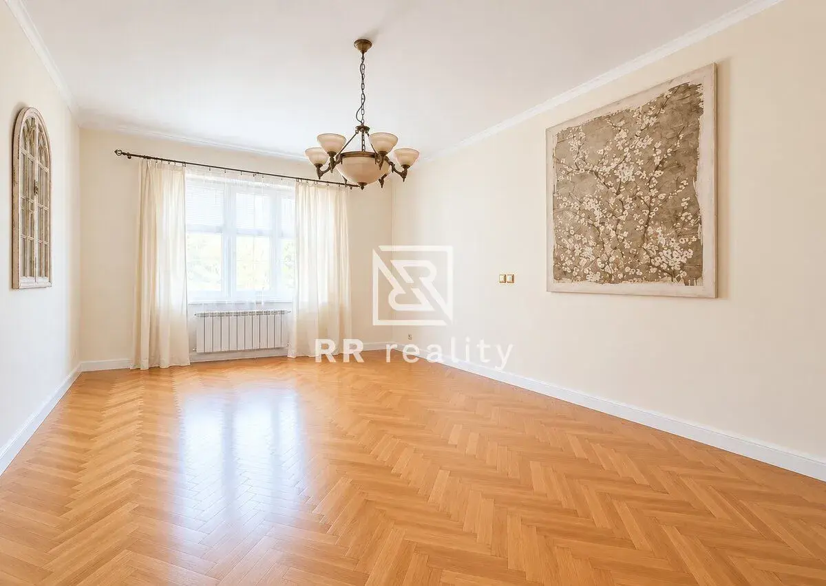 Centrum: 3izb. veľký byt,90m2, nová rekonštrukcia (rok) 2026