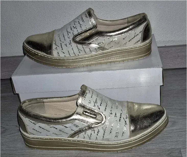 Talianske slip on Claudio Dessi v.40