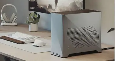 Fractal Design Era 2 Silver Nová ITX skriňa