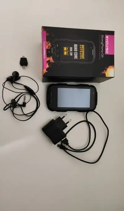 MOBIL EVOLVEO StrongPhone Q4 50eur