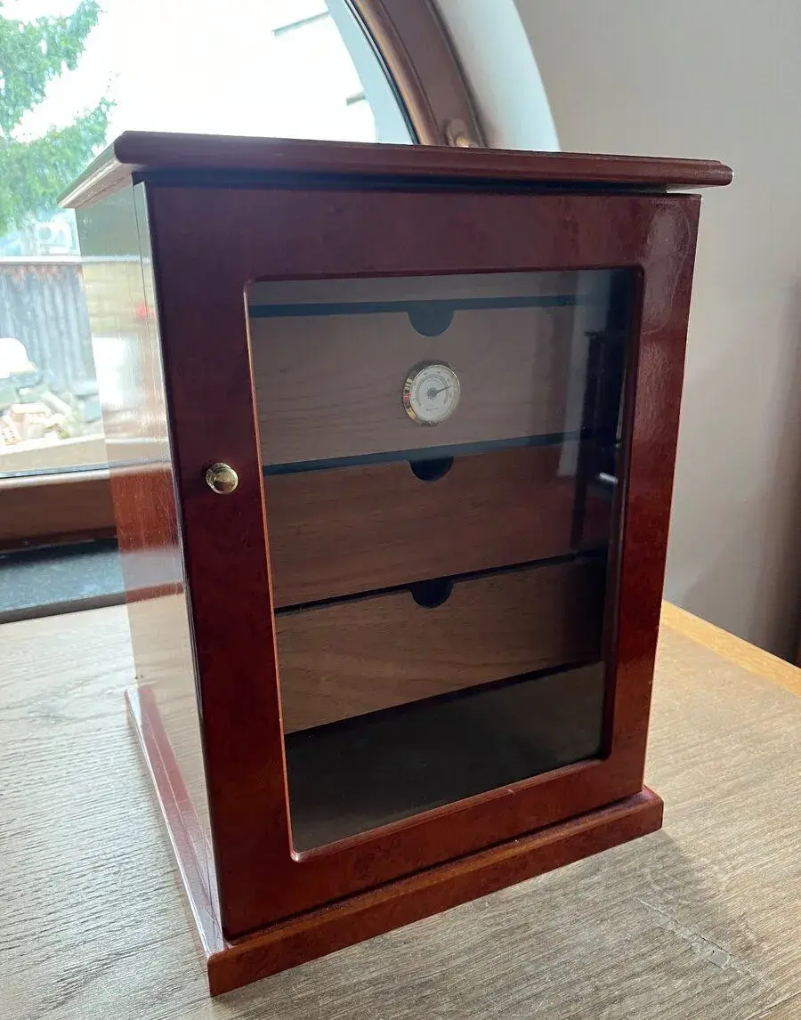 Humidor