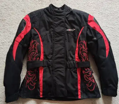 Dámska moto bunda - zánovná