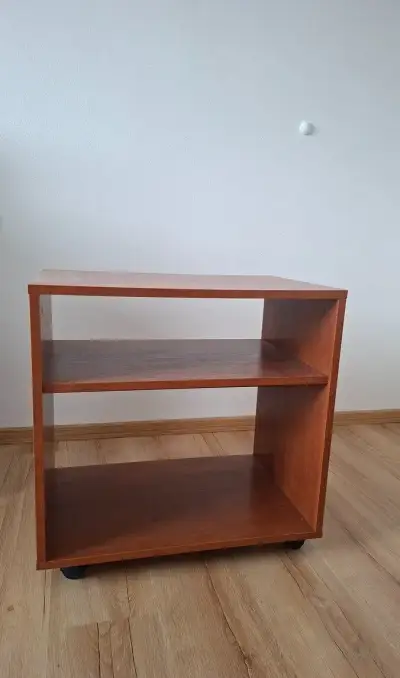 Stolik na televizor