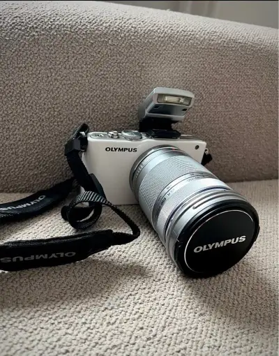 Olympus Pen EPL3 - Ako nová