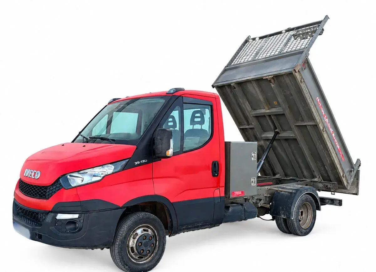 Iveco sklápač – 2016, 136 550 km