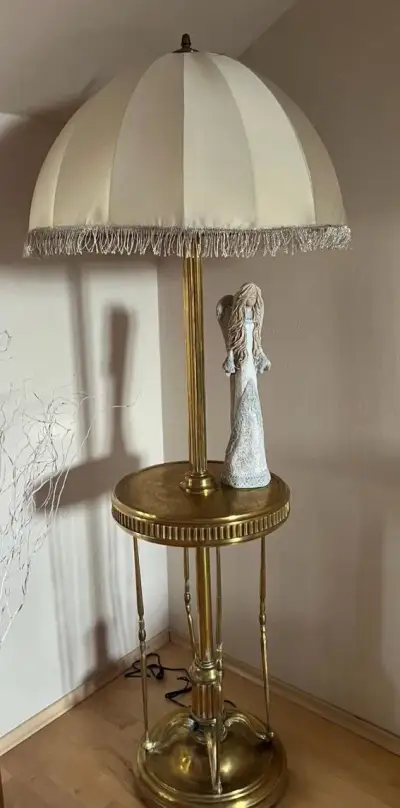 Násobná retro / štýlová stojacia lampa