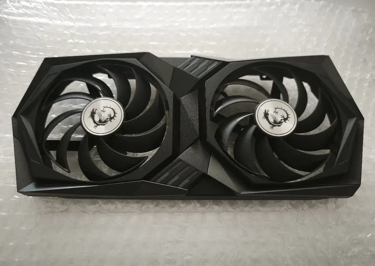 Ventilátory s uchytením od GPU - MSI RTX 3060 GAMING X
