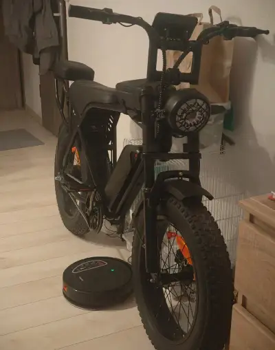 Takmer nový elektrický moped / fatbike NFC