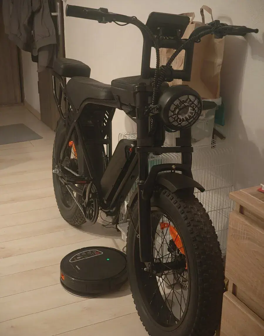 Takmer nový elektrický moped / fatbike NFC