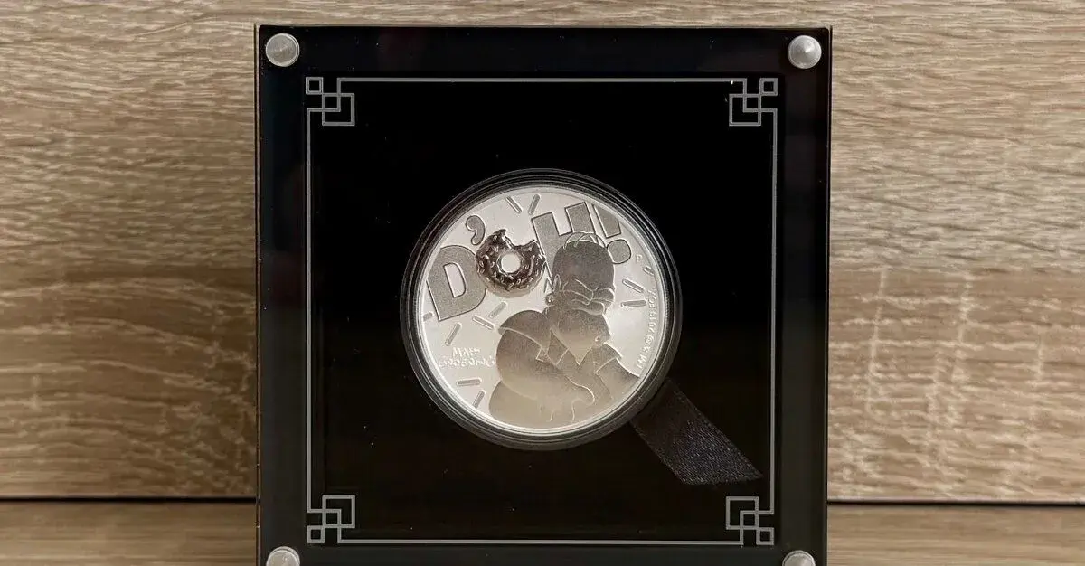 Homer Simpson 1 oz 2019 strieborná minca 24.000 ks