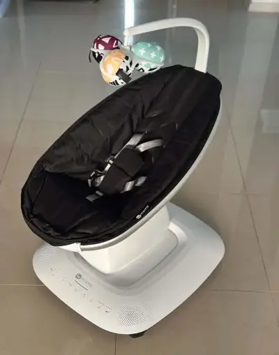 Lehátko 4moms mamaroo 5.0