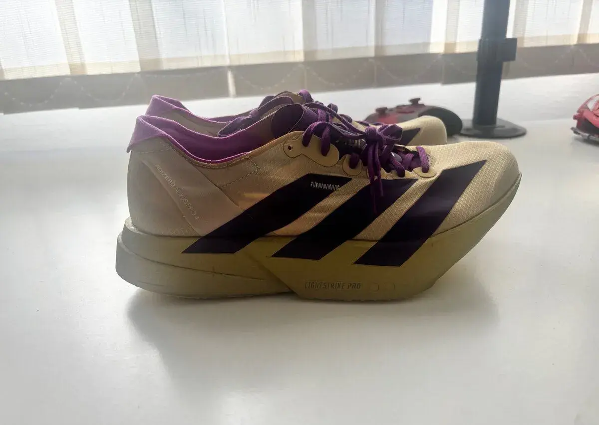 ADIDAS Adizero adios pro 4