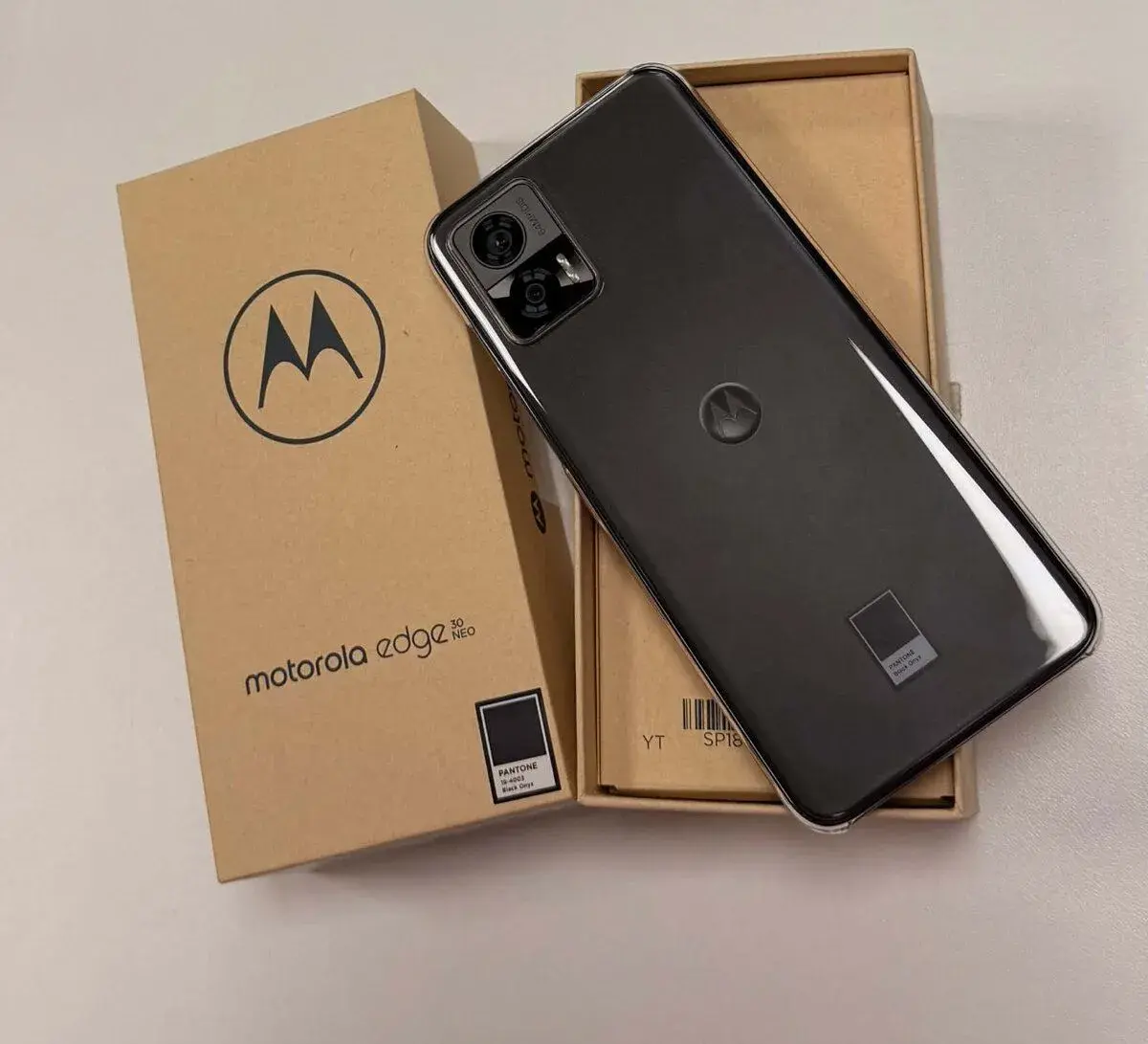 Motorola Edge 30 NEO 8/128GB