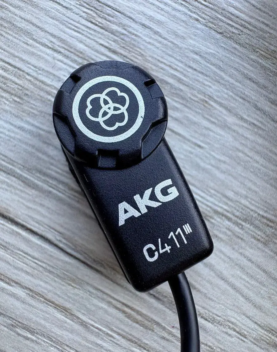 AKG C411 PP kondenzátorový snímač/mikrofón – ako nový