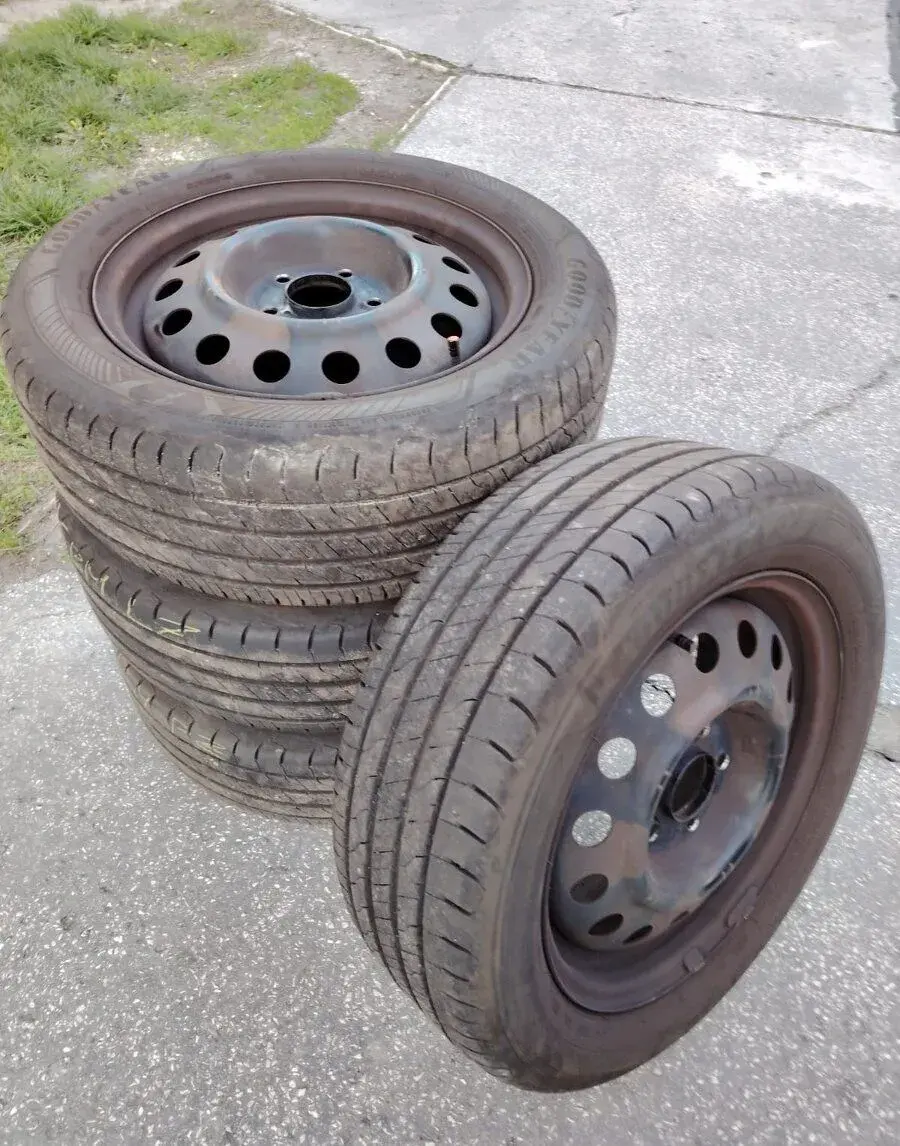 LETNE PNEU R16 205/55 na Kia Ceed