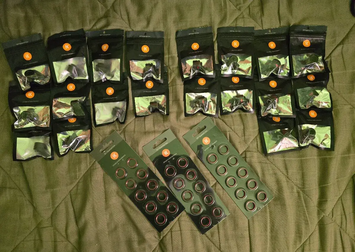 EK WB Quantum Torque HTC 12 + Color Rings