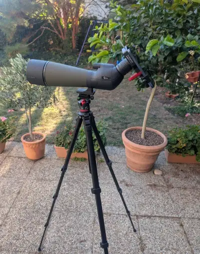 Kompletný pozorovací set: Spektív SWGTEM 20-60x80 + Statív U
