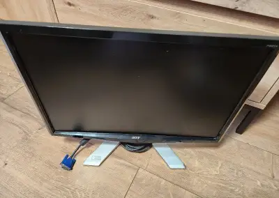 Monitor Acer P221w