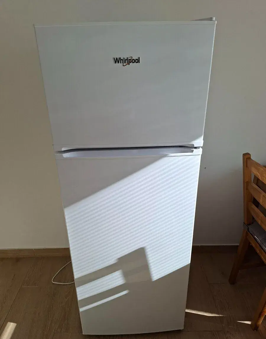 3-ročnú chladničku Whirlpool W55TM 4110 W 1