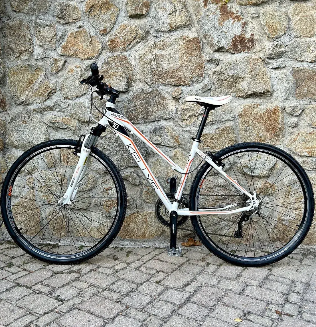 Kellys Phutura 28” M