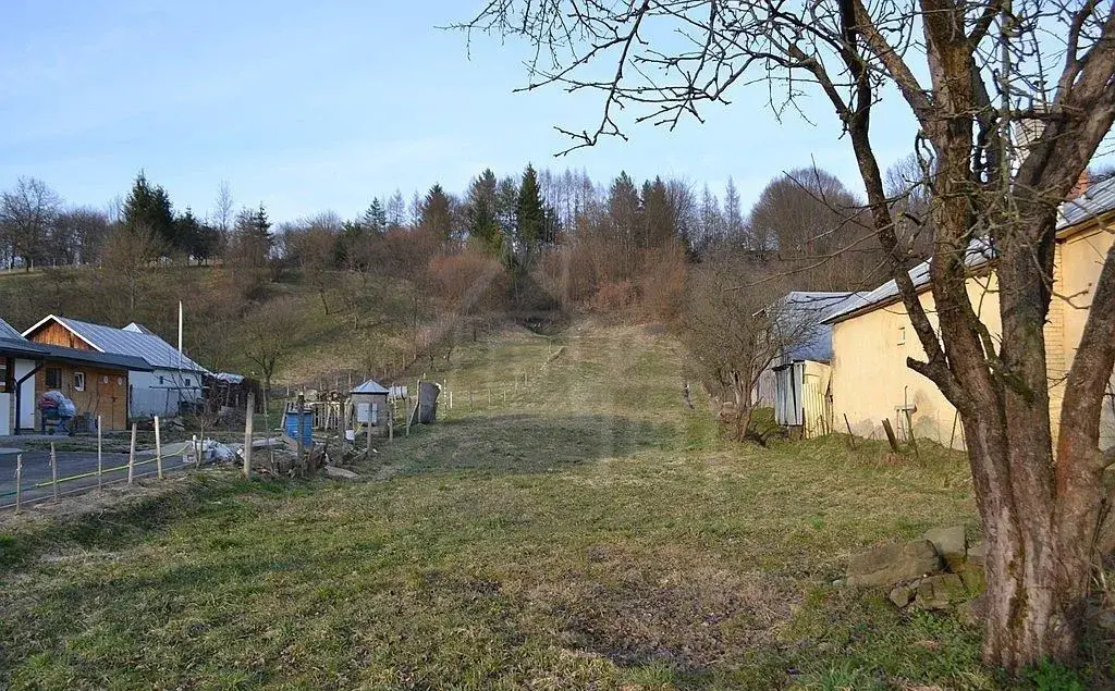 Pozemok 10 minút od Stropkova - 20árov