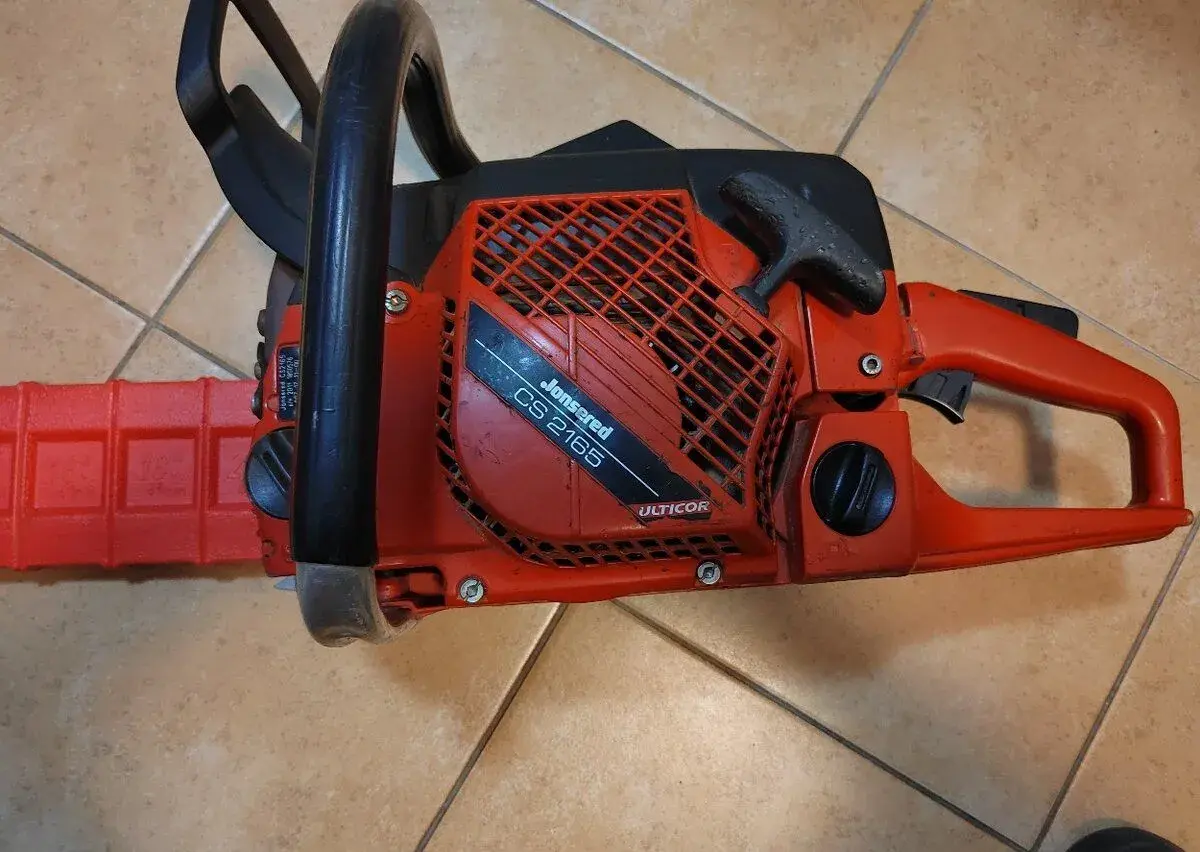 Jonsered CS 2165,