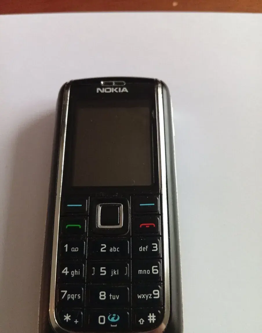 Nokia 6151