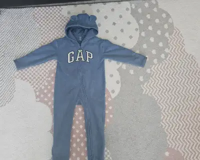 Detský flísový overal GAP veľ. 86/92