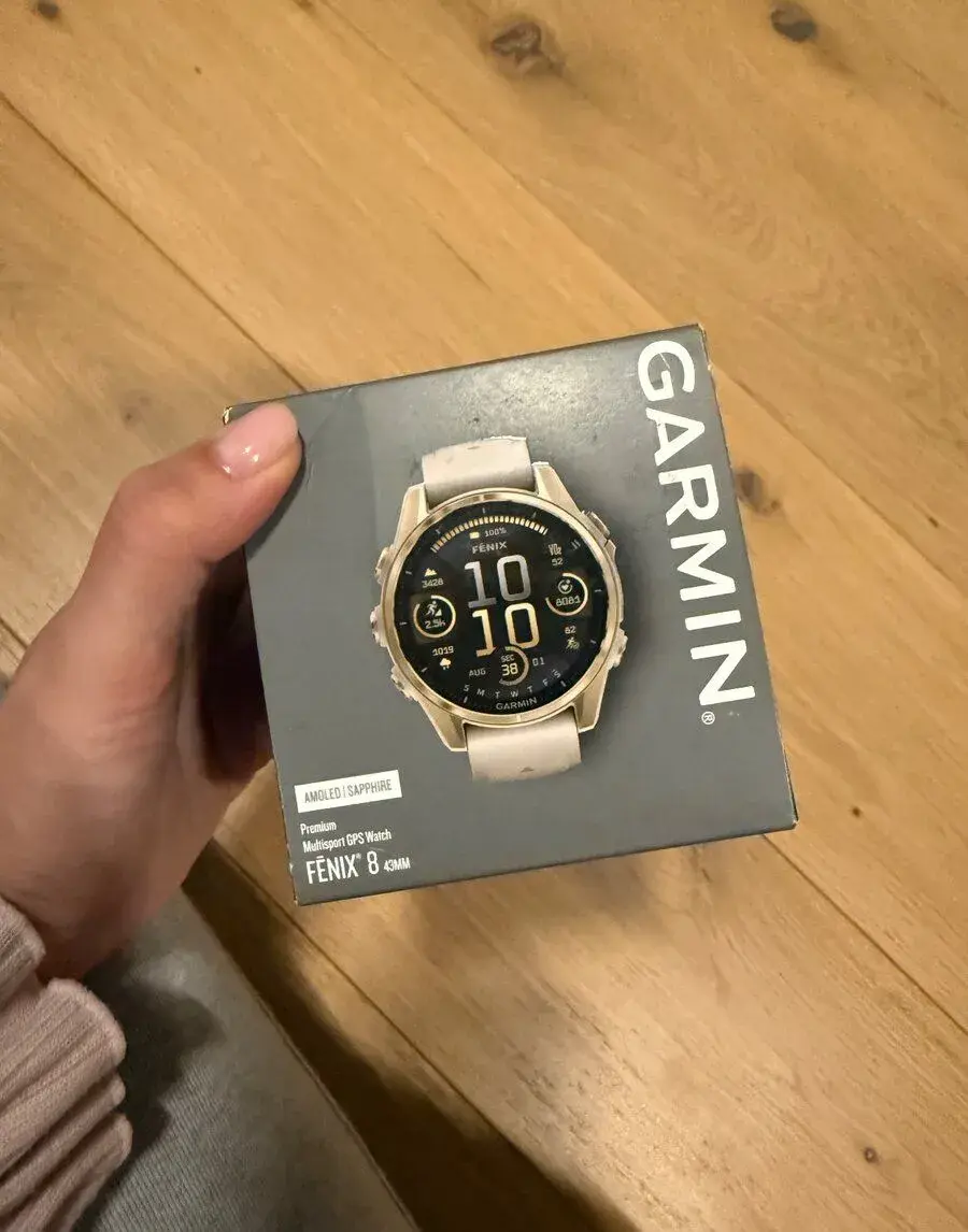Hodinky Garmin Fenix 8 43mm