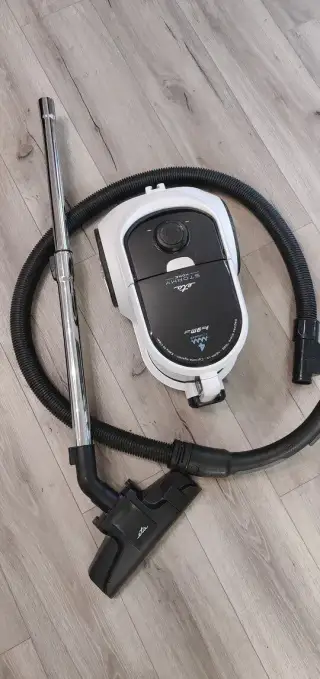 Vysávač ETA
