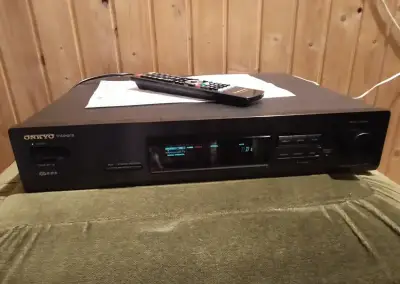 Onkyo T4711 Integra