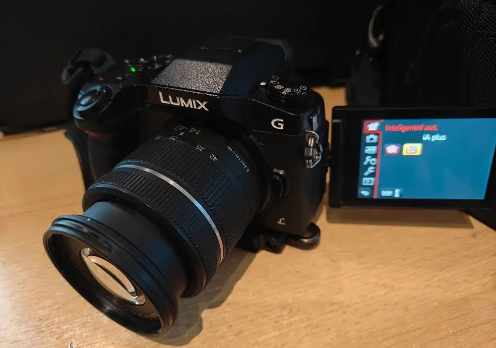 Lumix G70 4k video + 2x objektív 14-42, 40-150 a prísluš.