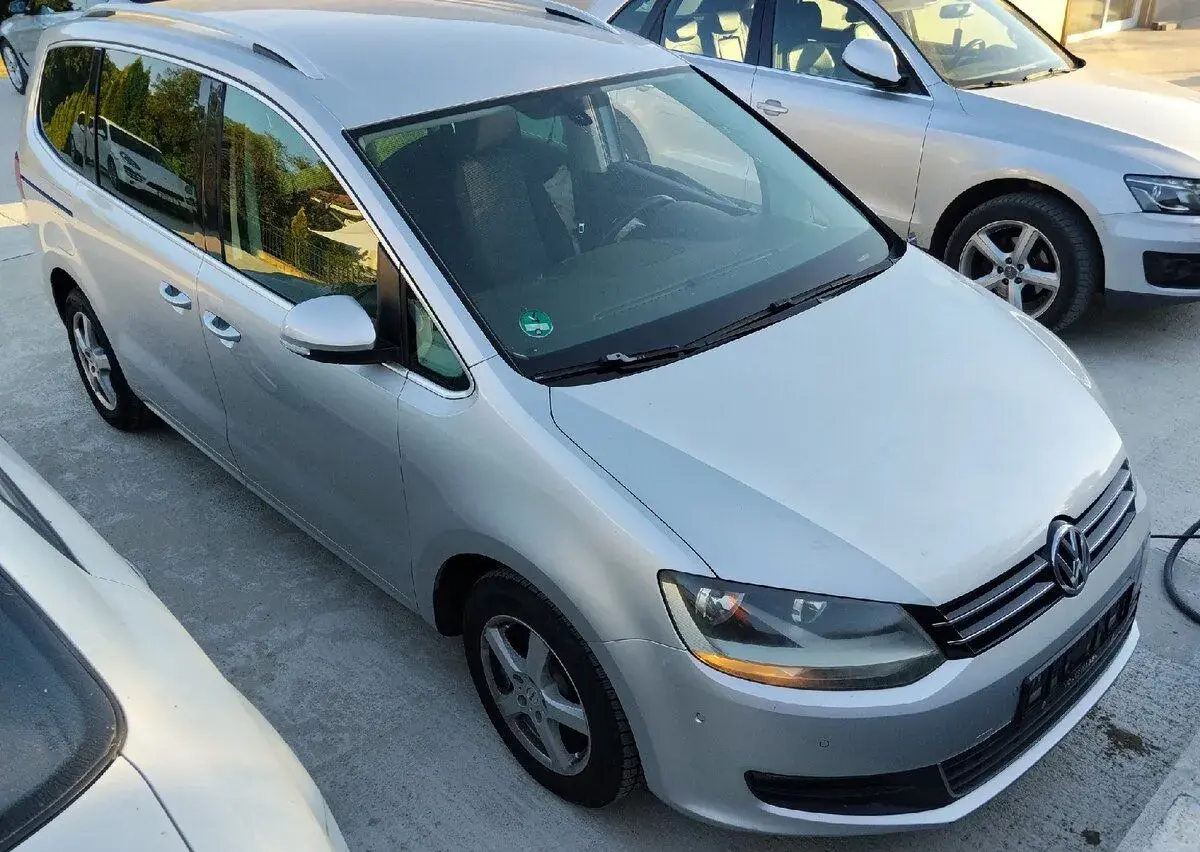 Volkswagen Sharan – 2011, 196 000 km