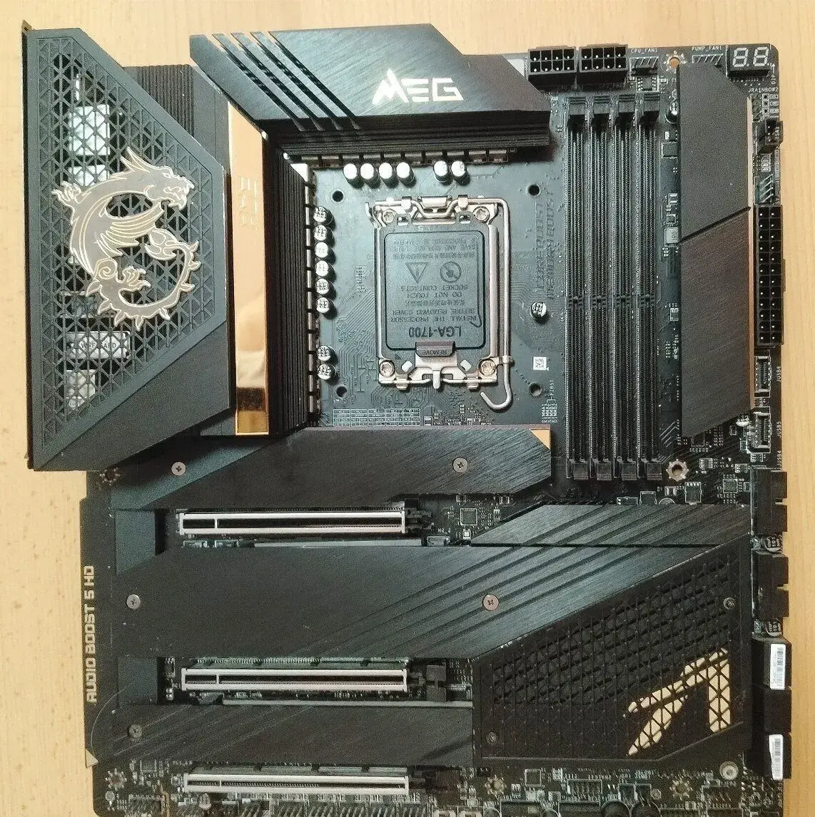 Hernú ZD MSI Z690 ACE.