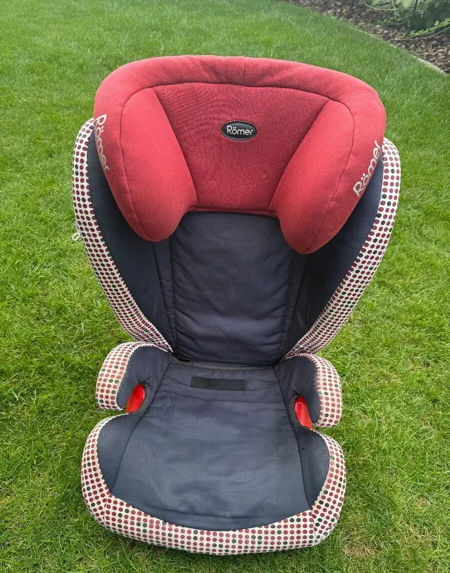 Britax Römer KIDFIX ISOFIX 15–36 kg