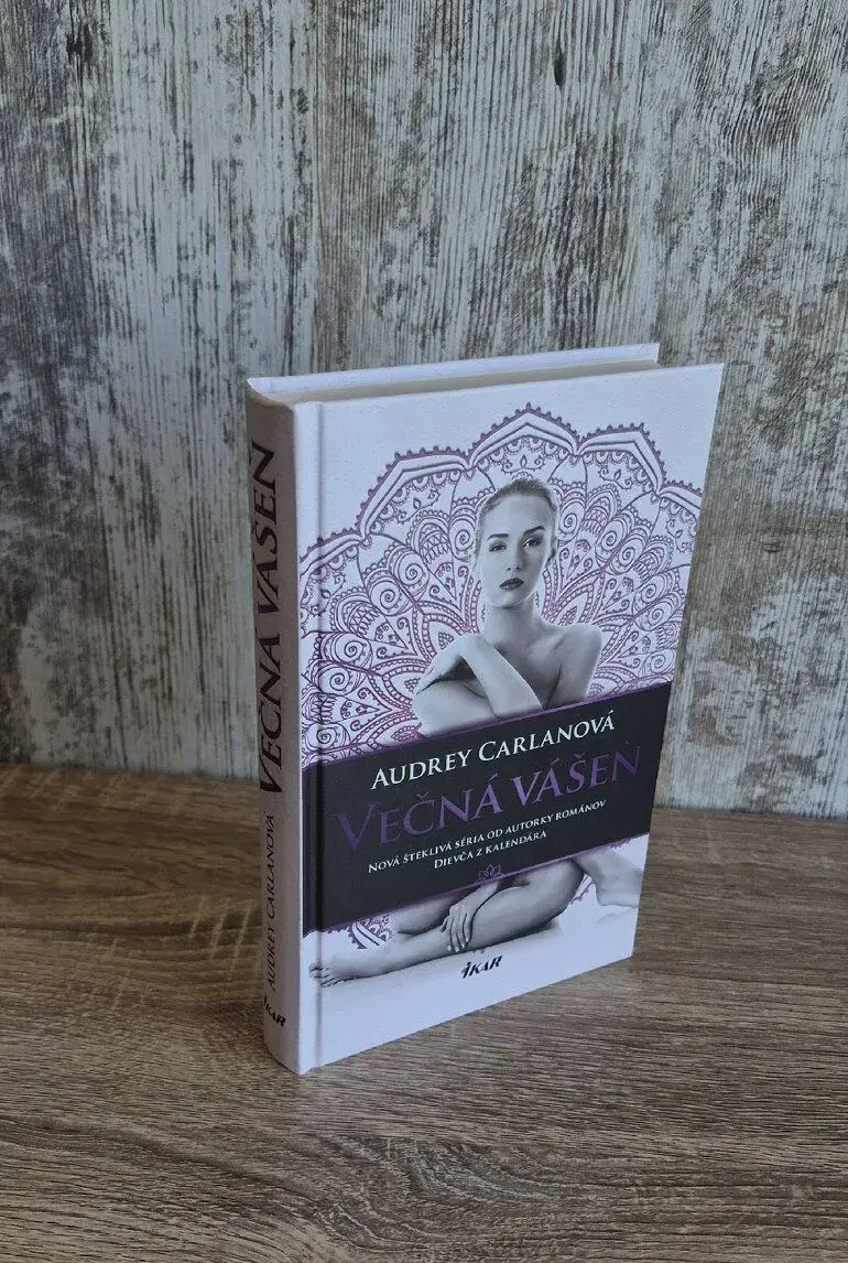 Večná vášeň – Audrey Carlanová (veľmi dobrý stav)
