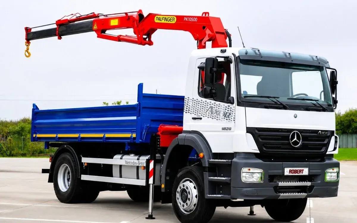 Mercedes-Benz AXOR – 2006, 422 293 km