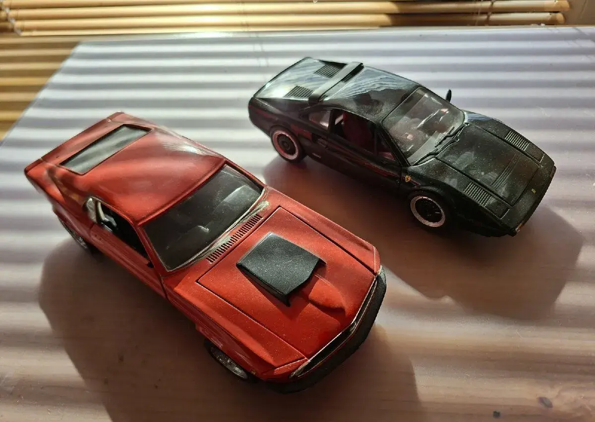 1:18 modely na diely ERTL, Hot Wheels, Bburago